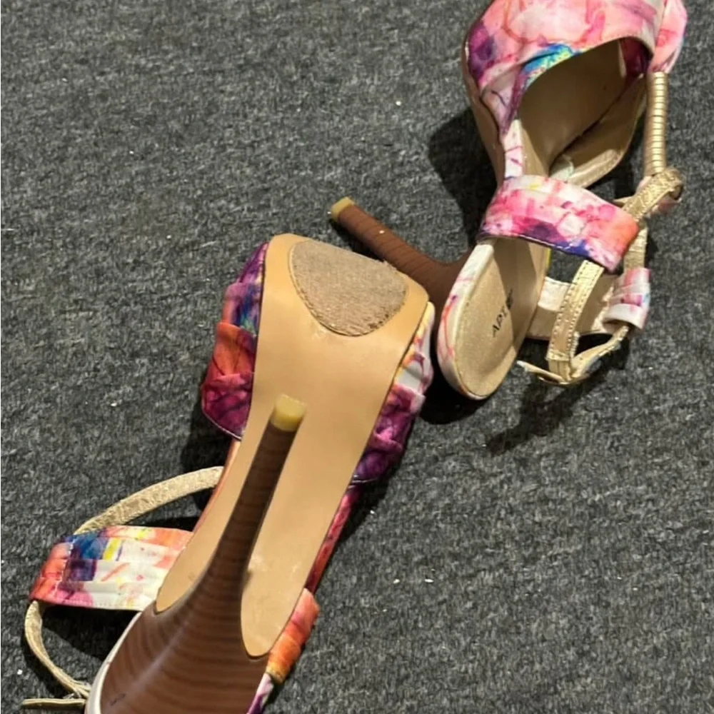 Apt. 9 Pink and Orange Stiletto Heels with Platform - Picture 6 of 6